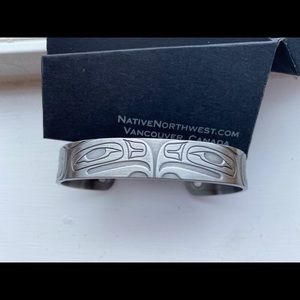 Eagle native totem bracelet cuff silver HAIDA art